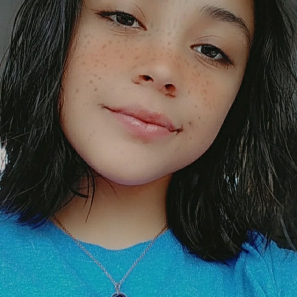 Meet your Posher, Lacey